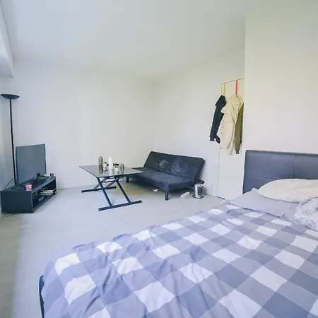 Bright Studio Located Near Montparnasse